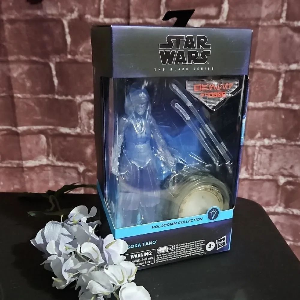 Star Wars 🎄 Hologram Light Up Ahsoka Tano Figure - Blue